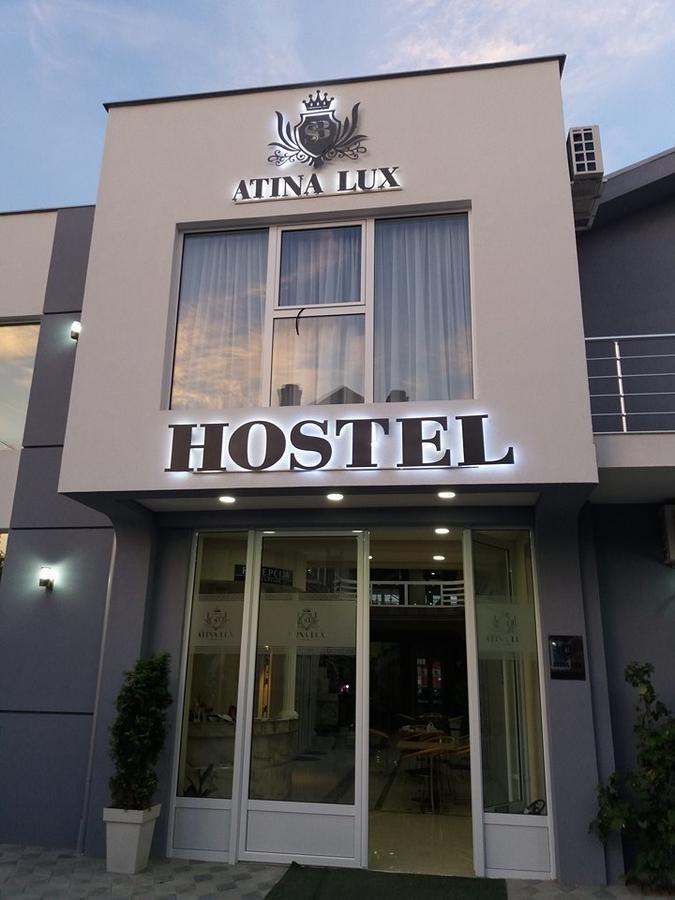 Atina Lux Hostel Leskovac  Extérieur photo